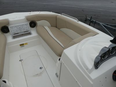 2017 NauticStar 203 SC - Photo 11