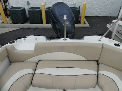 2017 NauticStar 203 SC - Photo 9