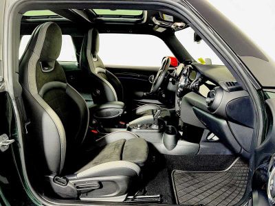 2023 MINI Hardtop 2 Door - Photo 24