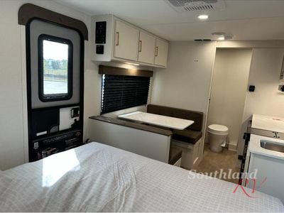 2026 Grand Design Transcend One - Photo 13
