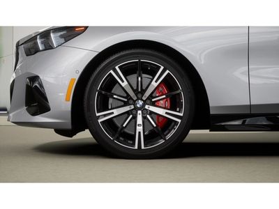 2026 BMW 5 Series - Photo 7