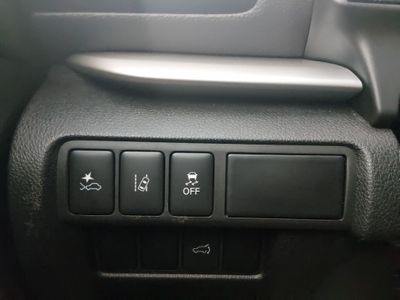 2024 Mitsubishi Eclipse Cross - Photo 13