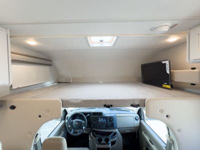 2026 Thor Motor Coach CHATEAU - Photo 4