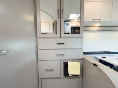 2026 Thor Motor Coach CHATEAU - Photo 15
