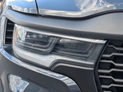2025 Ram 1500 — photo 10 view
