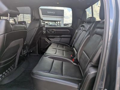 2025 Ram 1500 — photo 16 view