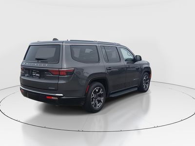 2024 Jeep Wagoneer - Photo 7