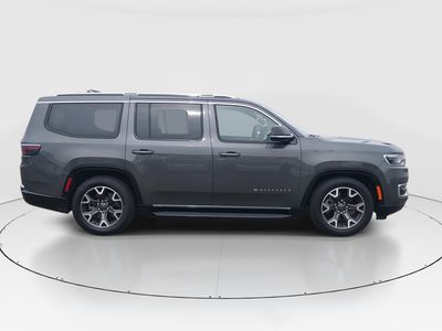 2024 Jeep Wagoneer - Photo 8