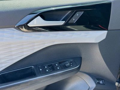 2022 Volkswagen Taos — photo 14 view