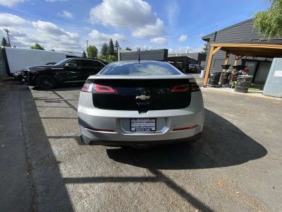 2012 Chevrolet Volt — detail view