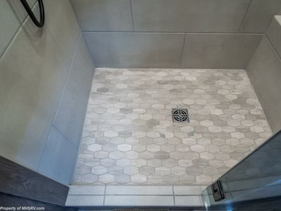 2027 Foretravel Realm Presidential Luxury Villa 7 (LV7) Bath & 1/2 - Photo 85