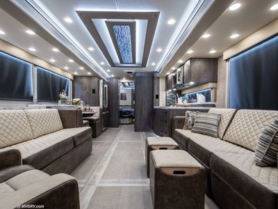 2027 Foretravel Realm Presidential Luxury Villa 7 (LV7) Bath & 1/2 - Photo 6