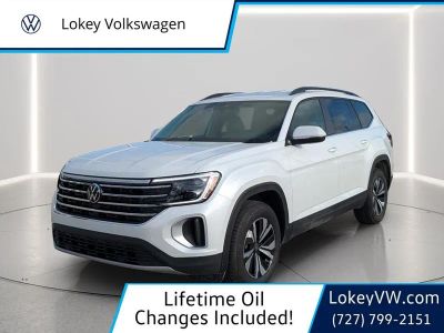 2026 Volkswagen Atlas 2.0T SE in Opal White Pearl — front three-quarter view