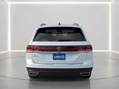 2026 Volkswagen Atlas — detail view