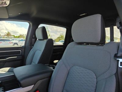 2026 Ram 1500 — photo 11 view