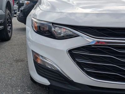 2022 Chevrolet Malibu — engine compartment view
