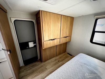2026 Winnebago Thrive - Photo 13