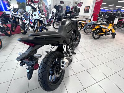 2024 Honda NX500 - Photo 4