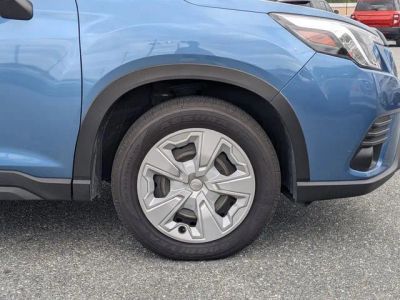 2024 Subaru Forester — photo 11 view