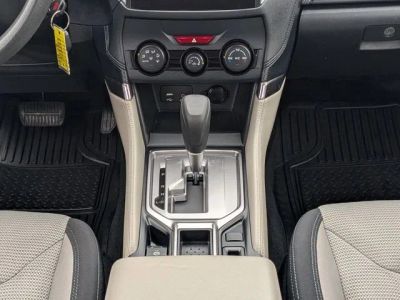 2024 Subaru Forester — photo 18 view