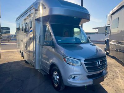 2026 Winnebago VIEW - Photo 1