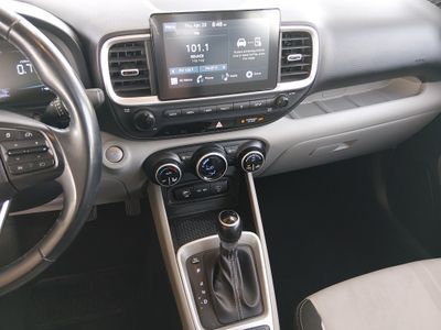 2024 Hyundai Venue — photo 20 view