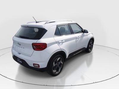 2024 Hyundai Venue — photo 7 view