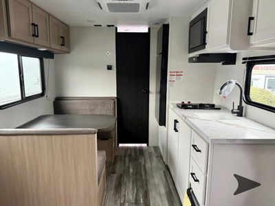 2026 Jayco Jay Flight SLX - Photo 14