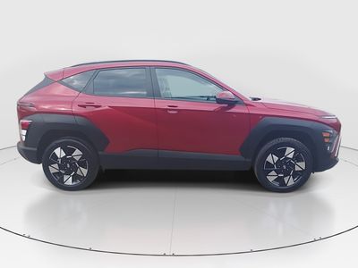 2025 Hyundai Kona — photo 8 view