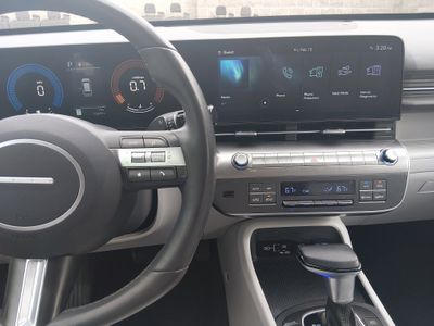 2025 Hyundai Kona — photo 19 view