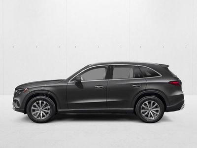 2026 Mercedes-Benz GLC 300 - Photo 3