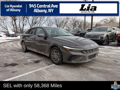 2024 Hyundai Elantra SEL - Photo 2