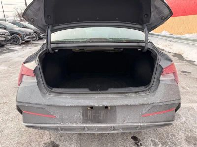 2024 Hyundai Elantra SEL - Photo 25