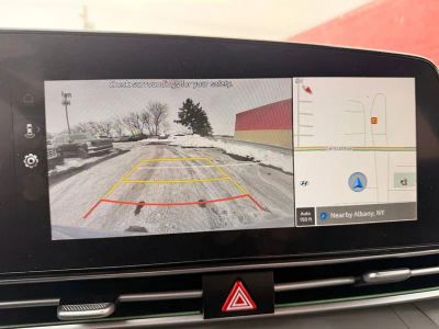 2024 Hyundai Elantra SEL - Photo 18