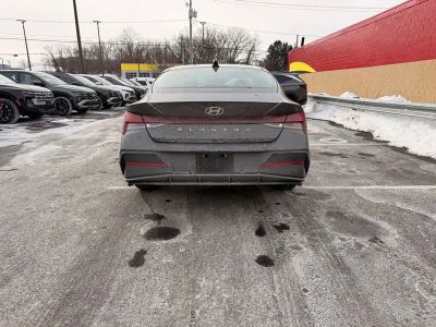 2024 Hyundai Elantra SEL - Photo 6