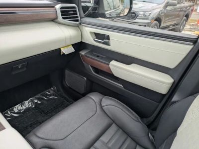 2023 Toyota Tundra 4WD — photo 14 view