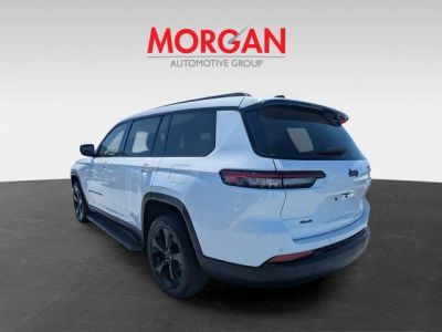 2023 Jeep Grand Cherokee L — detail view