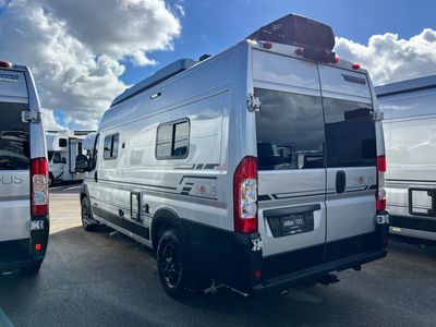 2026 Winnebago SOLIS - Photo 31