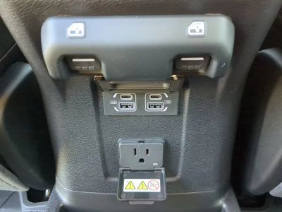 2026 Jeep Wrangler — photo 16 view