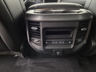 2026 Ram 1500 — photo 18 view