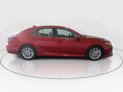 2024 Toyota Camry - Photo 8