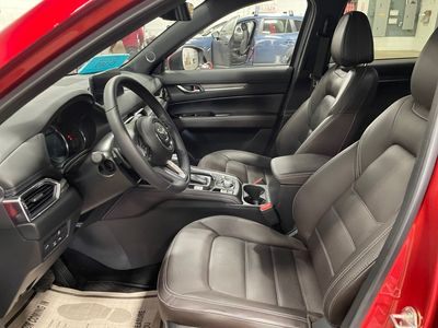 2025 Mazda CX-5 - Photo 9