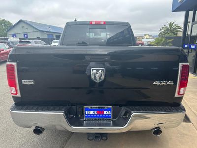 2014 RAM 1500 Laramie 4x4 - Photo 7