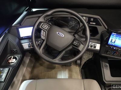 2026 Fleetwood Bounder - Photo 10