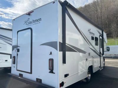 2021 Coachmen RV Freelander - Photo 4