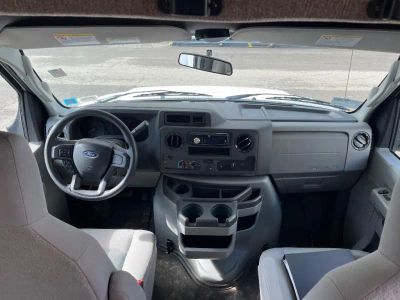 2021 Coachmen RV Freelander - Photo 9