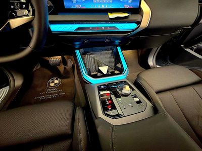 2025 BMW X3 30 xDrive — photo 16 view