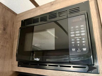 2020 Keystone RV Passport GT — photo 26 view