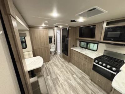 2022 Grand Design Imagine XLS - Photo 11