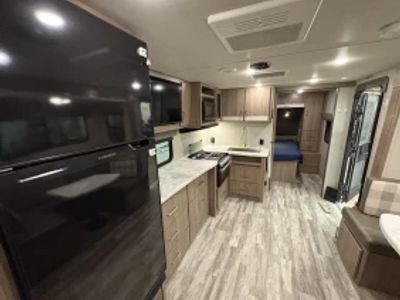 2022 Grand Design Imagine XLS - Photo 16